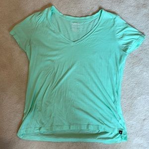 Hurley Woman’s Mint Green short sleeved top XL